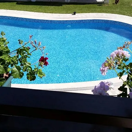 Cazibe Villa *